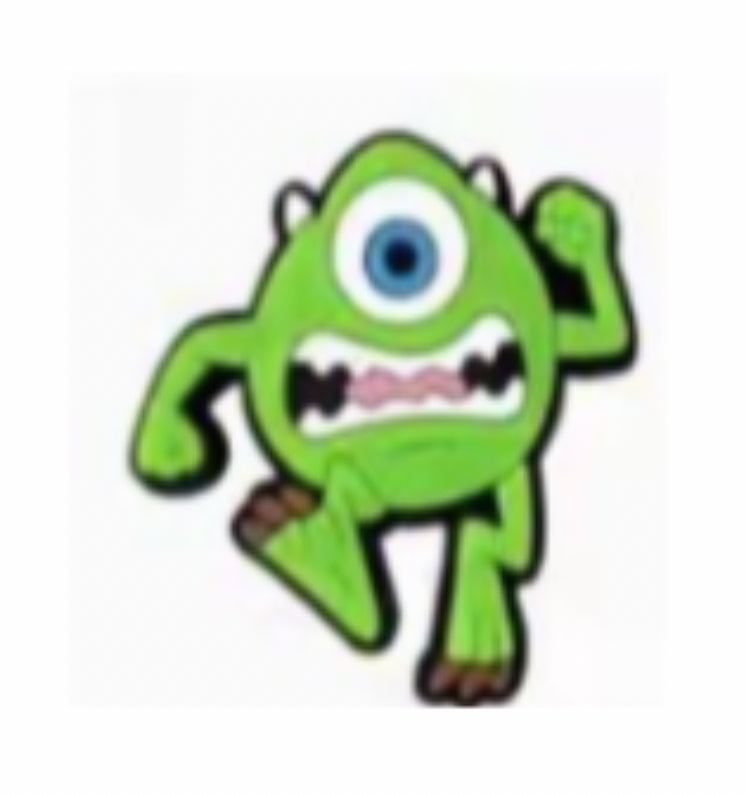 Pins Fun & Personnages – Donnez du style à vos Classic